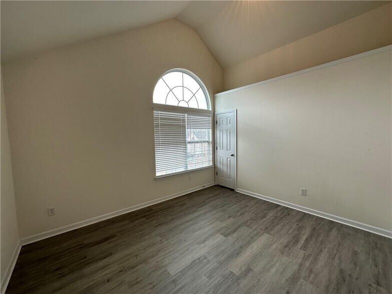 Building Photo - 1335 Rocky Shoals Ln