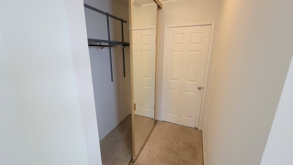 Building Photo - 6508 Belmar Ave