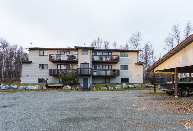 Building Photo - 5901 E Bogard Rd