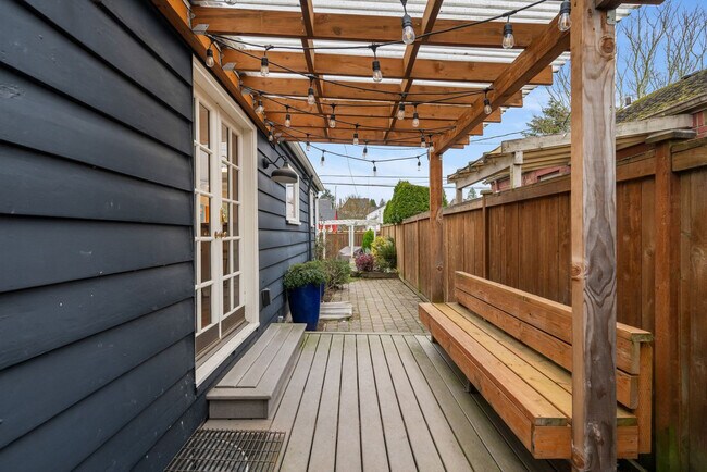Building Photo - 8324 23rd Ave NW