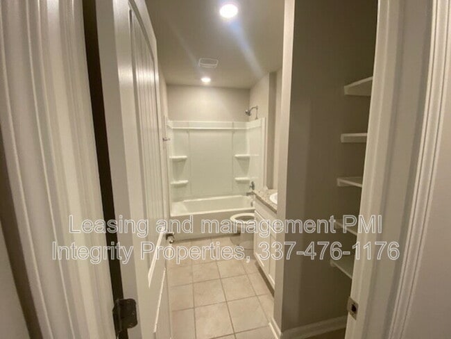 Building Photo - 218 Cane Run Ct