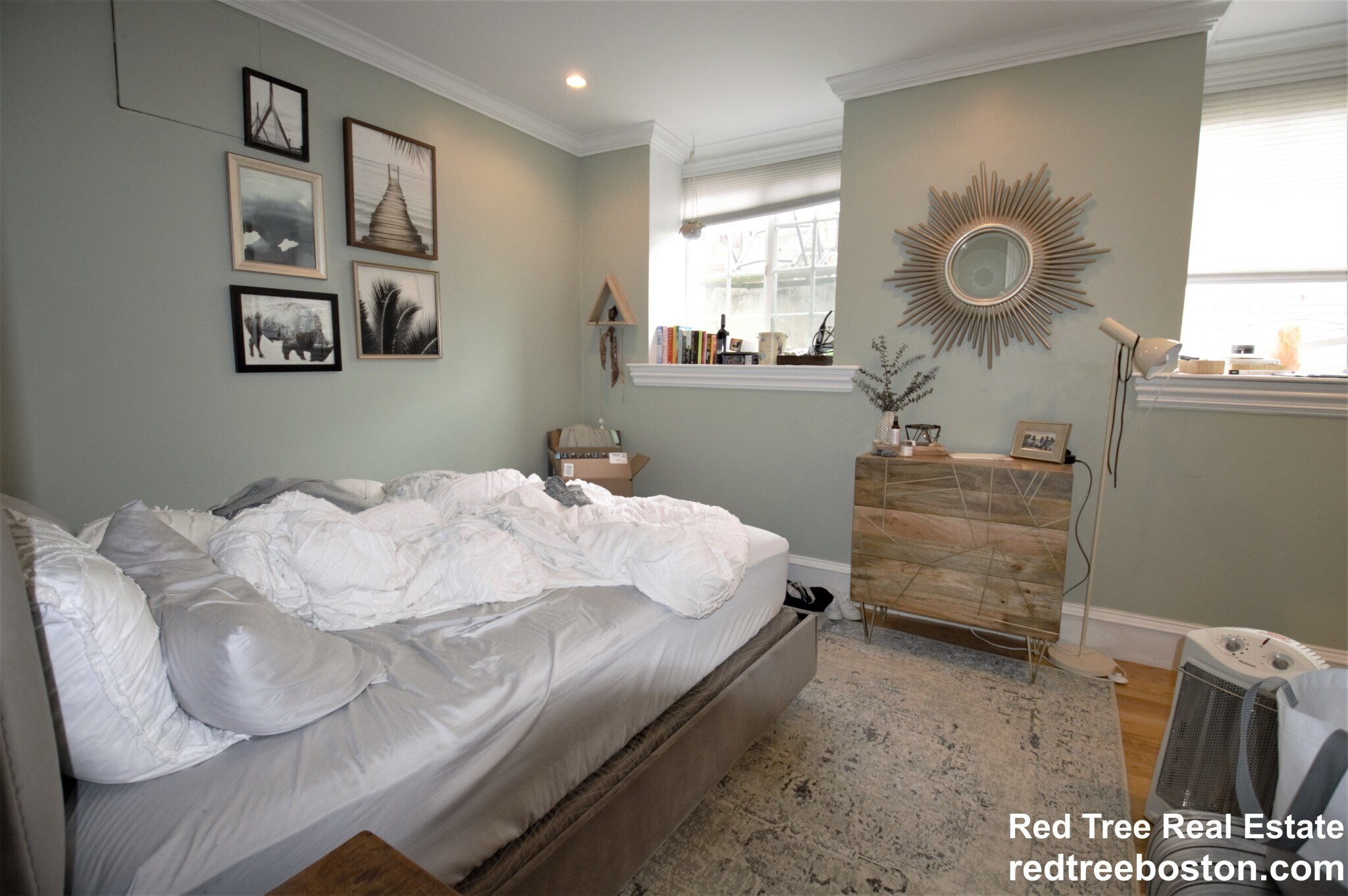 Building Photo - 55 Hobart St