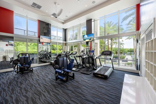 Building Photo - 5500 N Military Trl