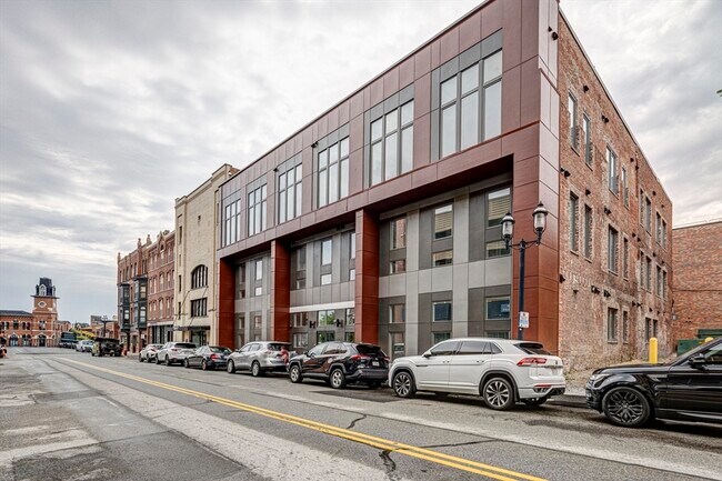 Building Photo - 80 Middlesex St