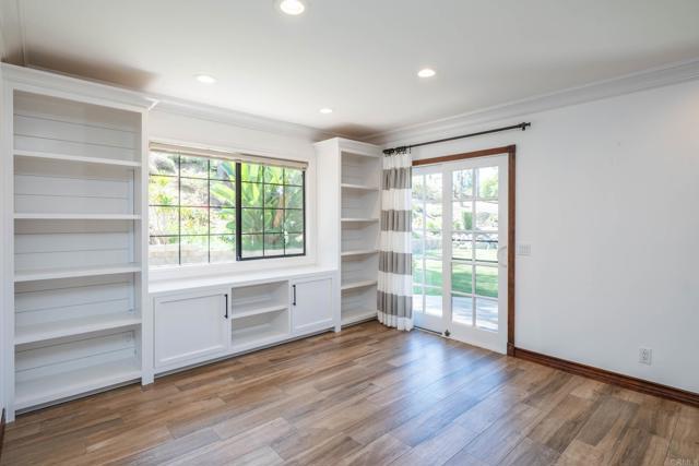 Building Photo - 1210 Cypress Dr