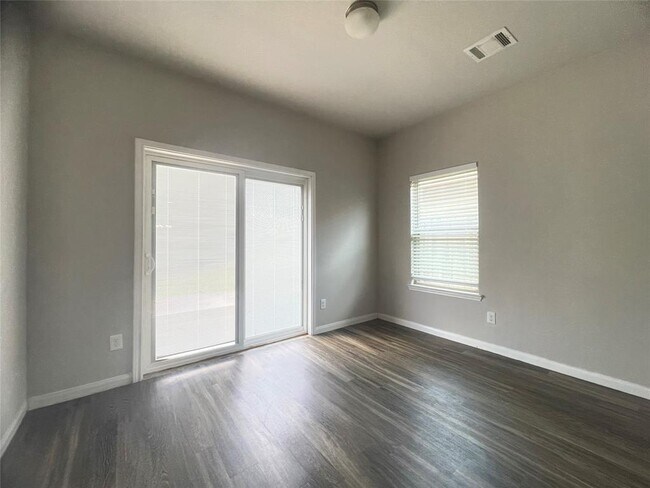 Building Photo - 3703 Bright Moon Ct