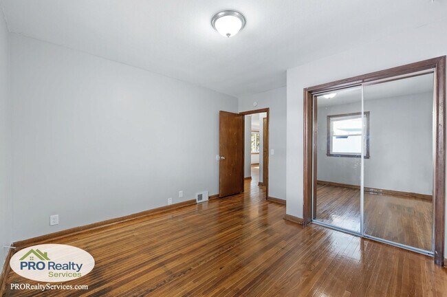 Building Photo - 8336 Blaisdell Ave S