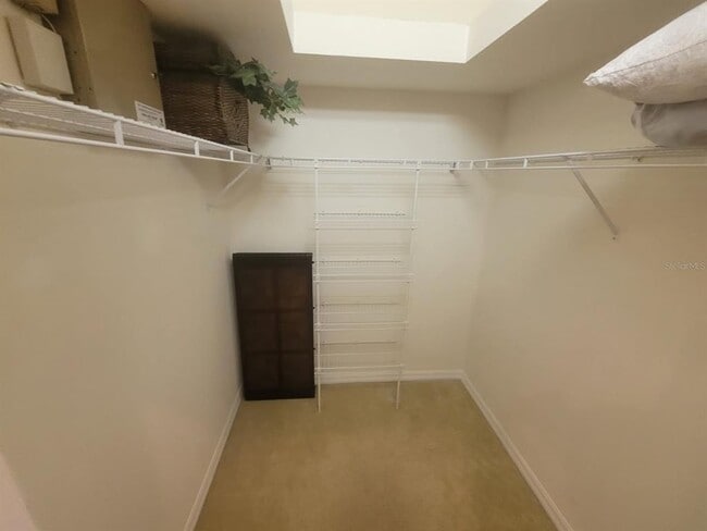 Building Photo - 4665 Whispering Oaks Dr