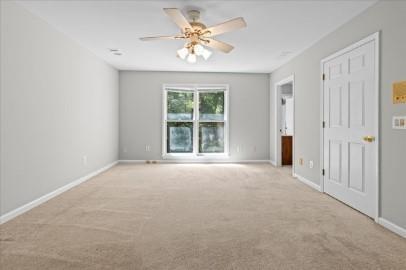 Building Photo - 200 River Bluff Pkwy