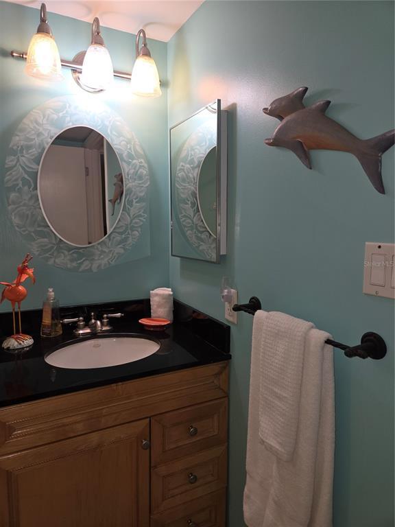 Building Photo - 1515 Pinellas Bayway S