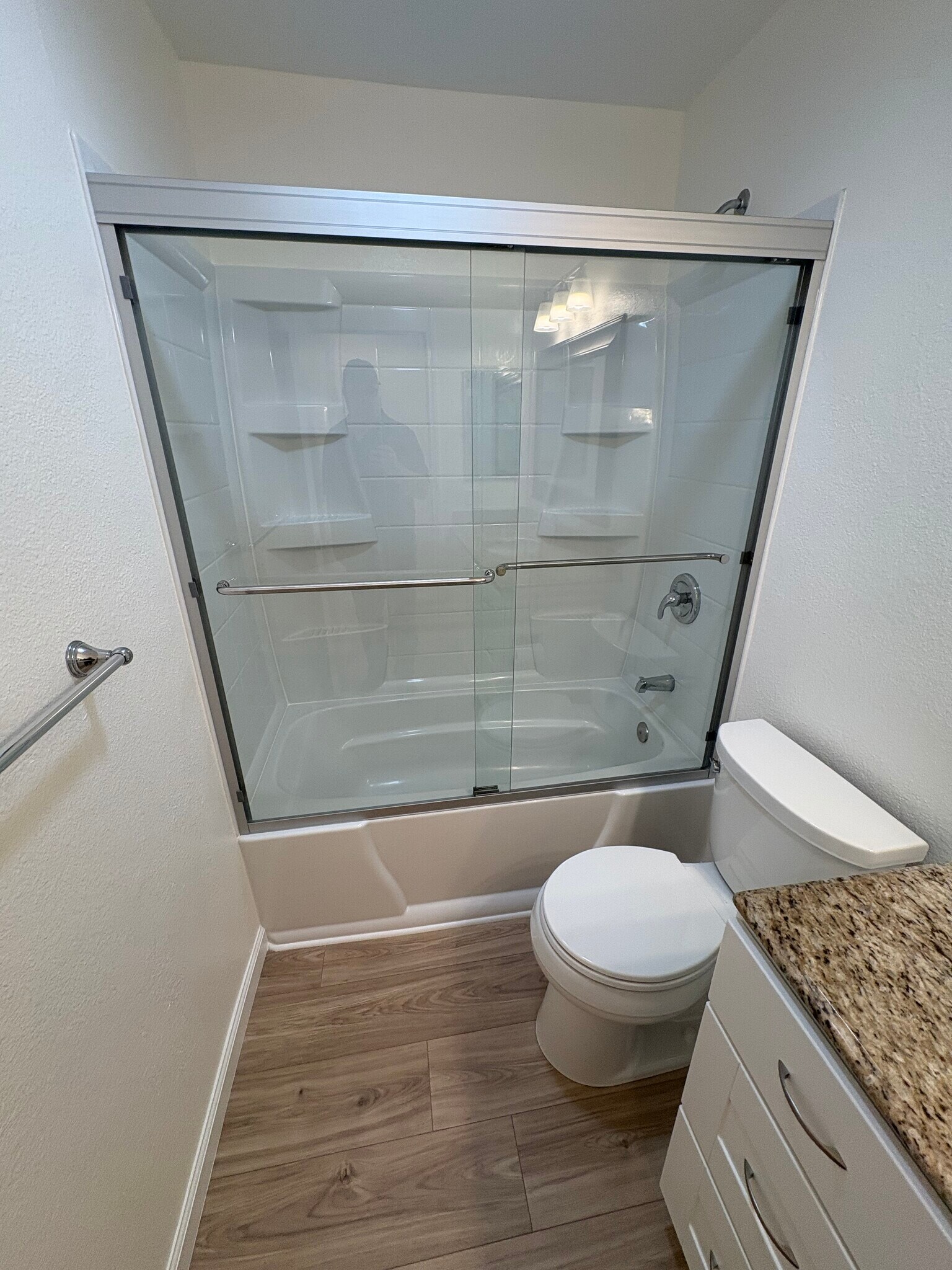 Bathroom - 4260 Clayton Rd