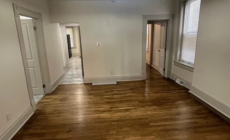 Primary Photo - Western