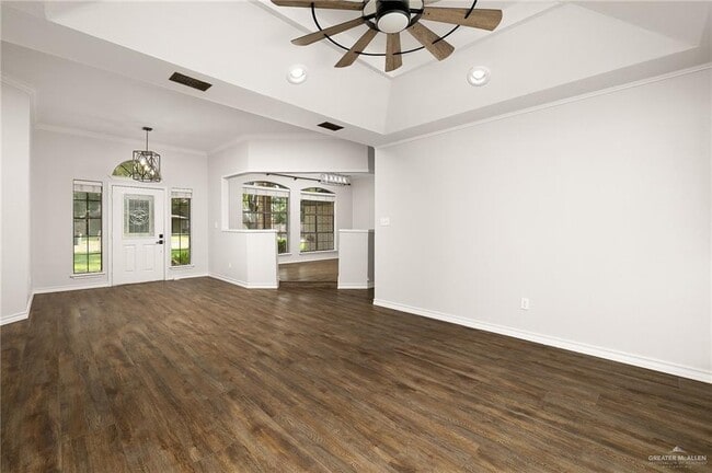Building Photo - 1701 Terrace Dr