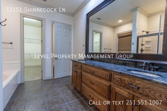 Building Photo - 33151 Shinnecock Ln