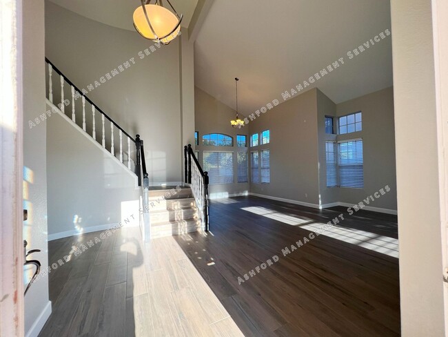 Building Photo - RAY RANCH 4 BEDROOMS 3 BATH WITH POOL AND SPA IN LARGE YARD