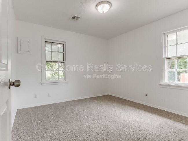 Building Photo - 4229 Del Rd