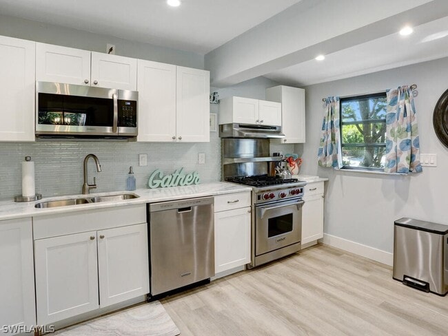 Building Photo - 1014 Broad Ave N