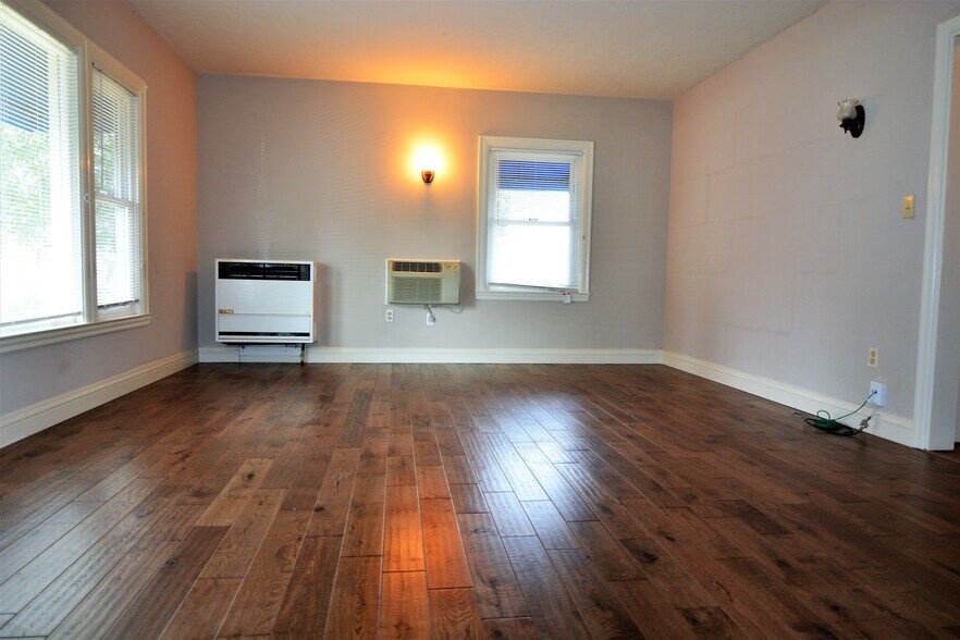 Building Photo - 2306 Pacheco St