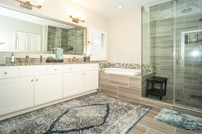 Building Photo - 5730 Brancott Way