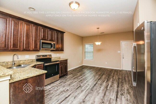 Building Photo - 1609 Vineridge Ln