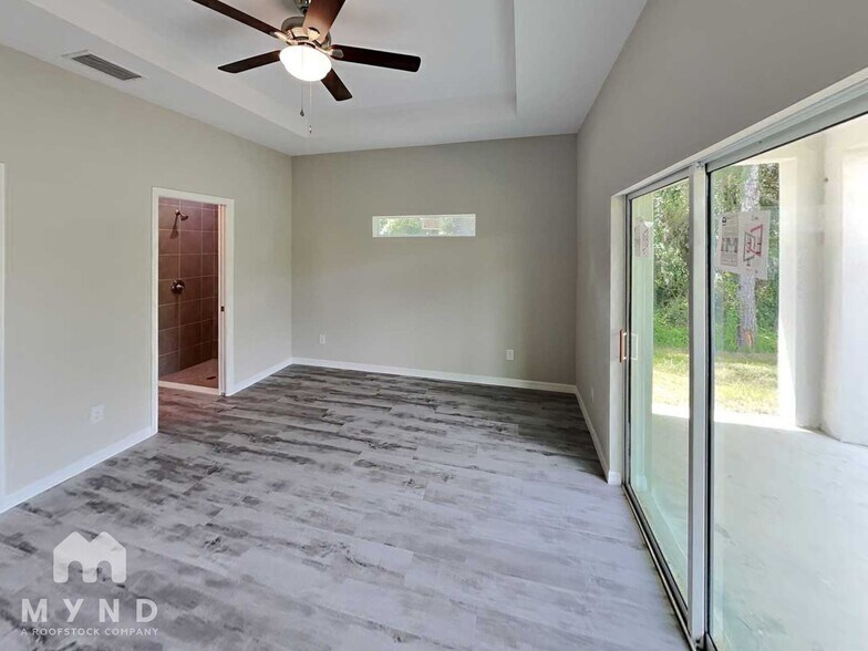 Building Photo - 7356 S Cameo Cir