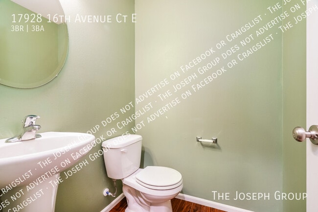 Building Photo - 17928 16th Ave Ct E