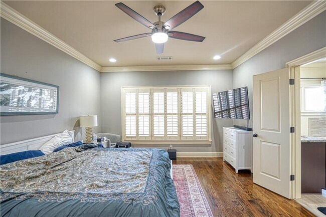 Building Photo - 4171 Mansion Way
