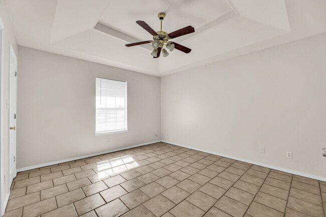 Building Photo - 1810 Agua Fina Ave