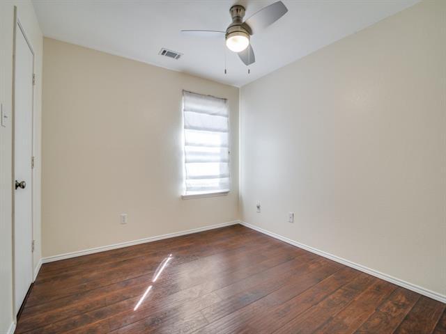 Building Photo - 2056 River Birch Ln