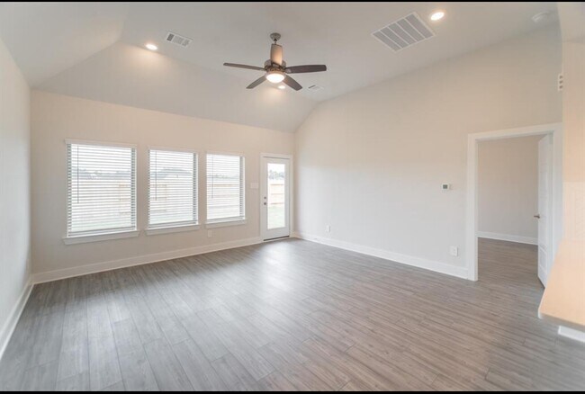 Building Photo - 10526 Preserve Wy
