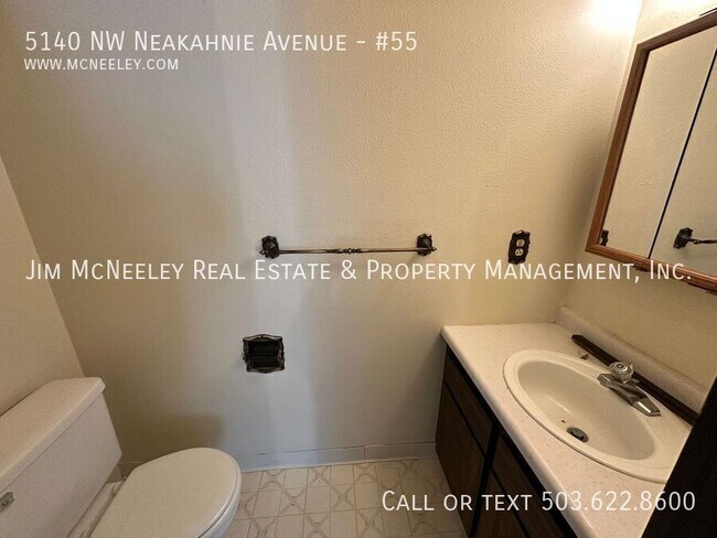 Building Photo - 5140 NW Neakahnie Ave