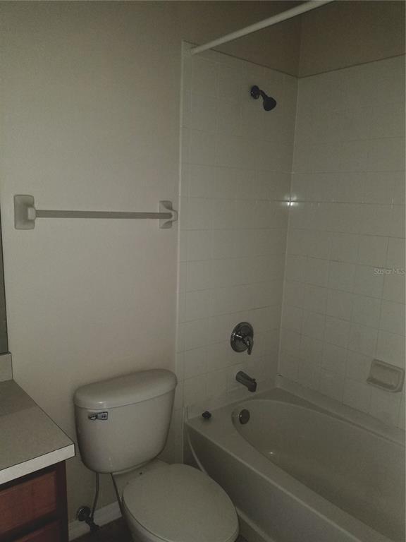 Building Photo - 705 Chelsea Dr