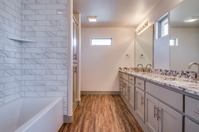 Building Photo - PRE-LEASING FOR A JULY MOVE-IN: Recently Built 3/2/2 in Cooper ISD