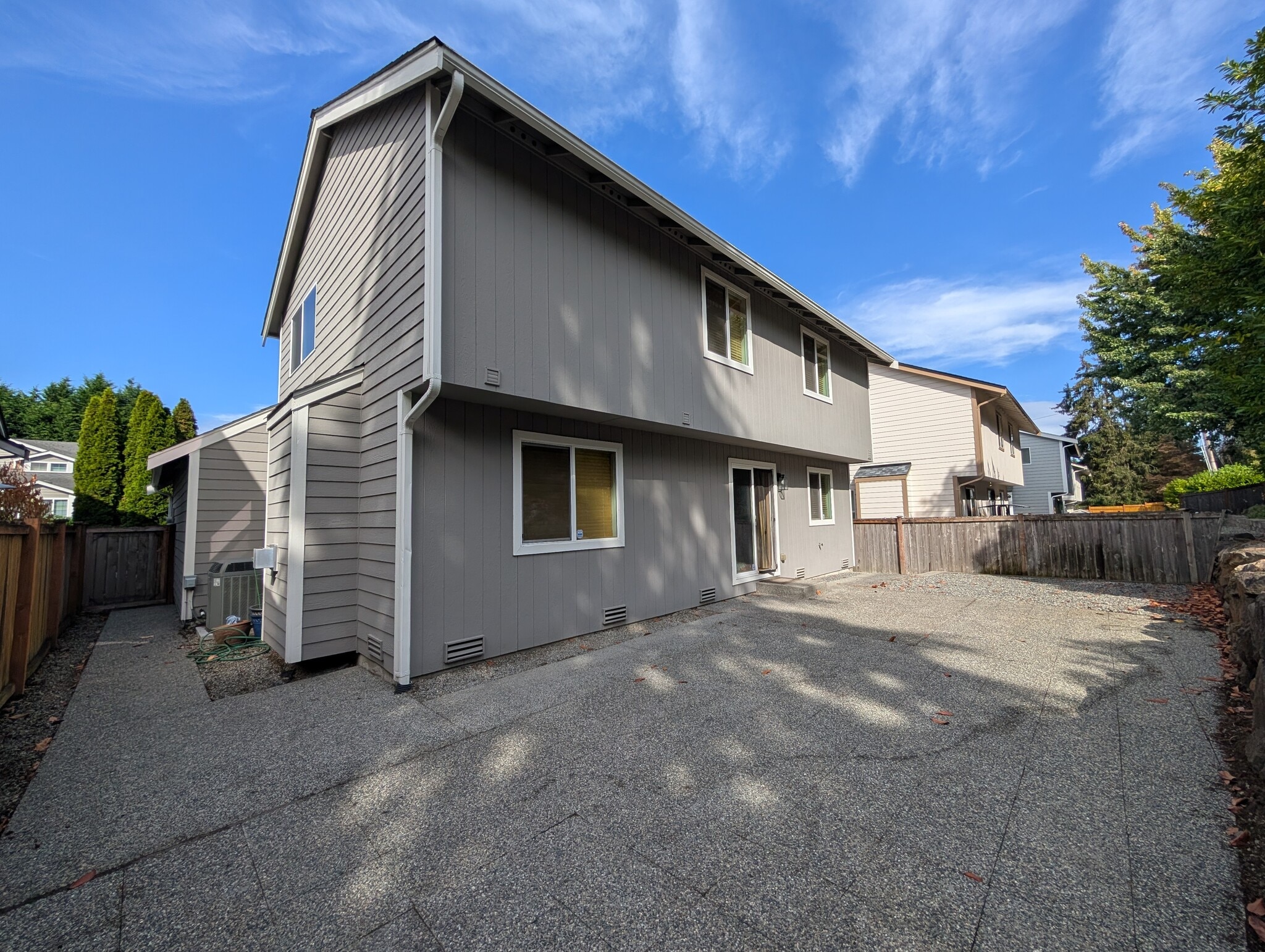 Low maintenance yard - 1908 Dayton Ave NE