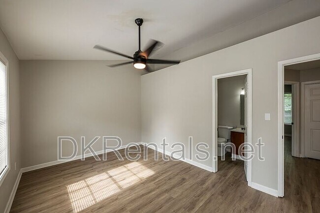 Building Photo - 3538 Kennesaw Station Dr
