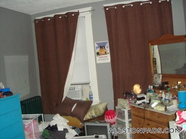 Building Photo - 1254 Commonwealth Ave