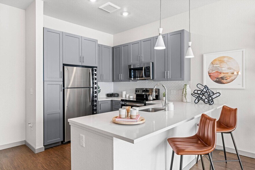 Marq Iliff Station 2337 S Blackhawk St Aurora CO 80014 Apartment Finder