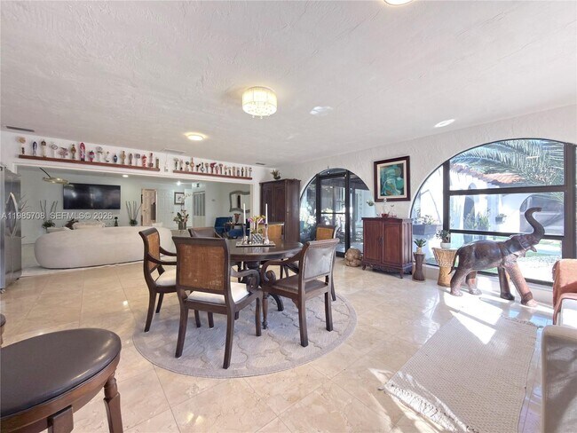 Building Photo - 7925 SW 124th St