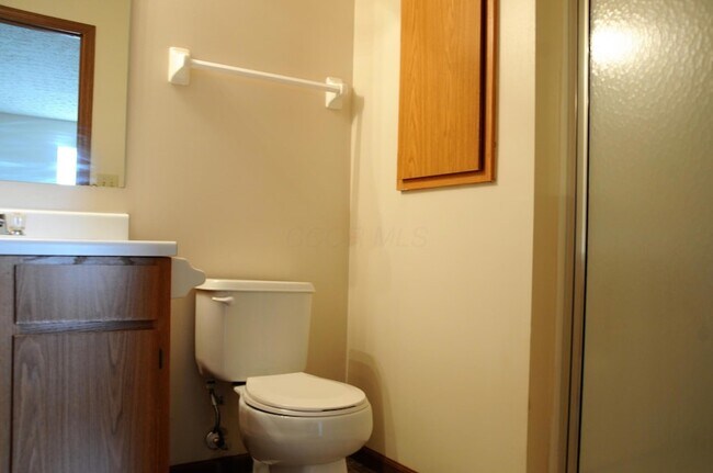 Building Photo - 5561 Cedar Springs