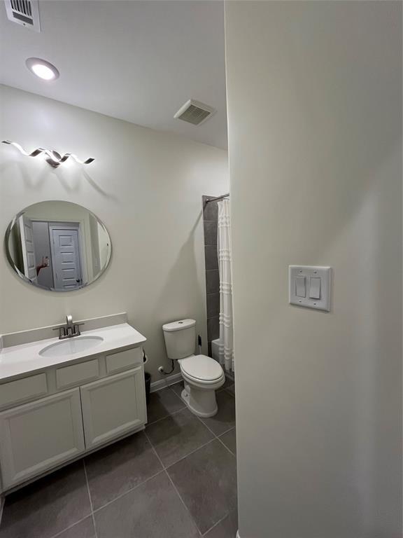 Building Photo - 2039 W Darlington Oak Ct