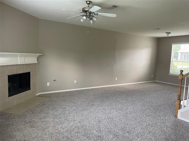 Building Photo - 2209 Jefferson Crossing Dr
