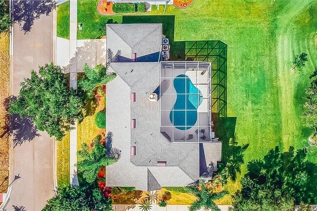 Building Photo - 357 Fairway Pointe Cir