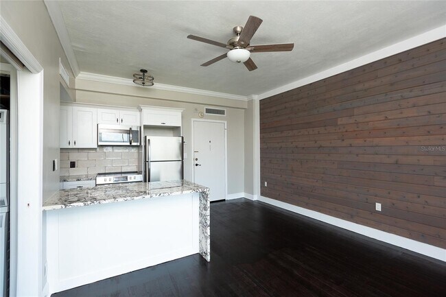 Building Photo - 2109 Bayshore Blvd