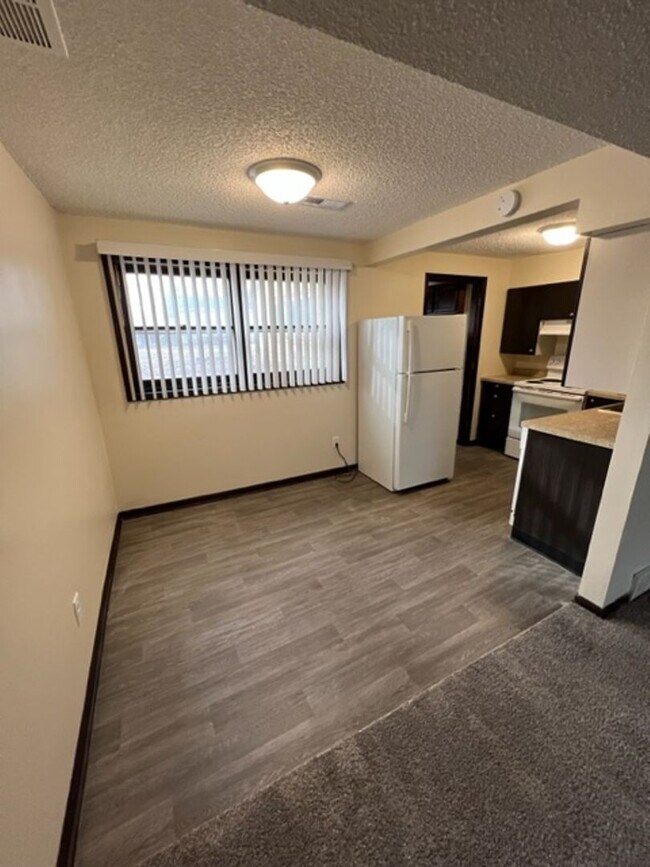 Building Photo - SouthSide Duplex
