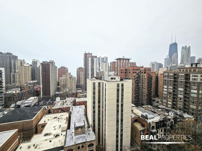Building Photo - 1342 N Dearborn St