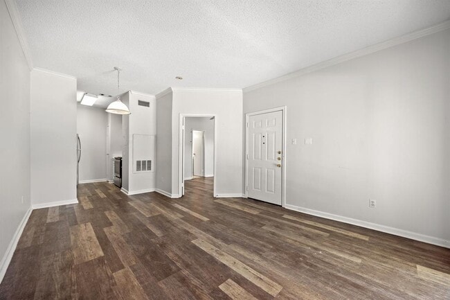 Building Photo - 12166 Metric Blvd