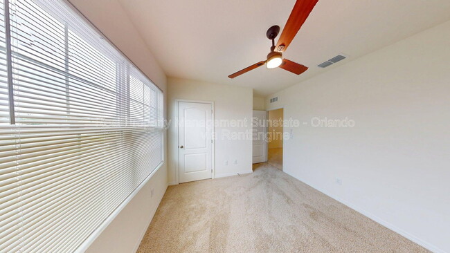 Building Photo - 2116 Silver Brk Wy