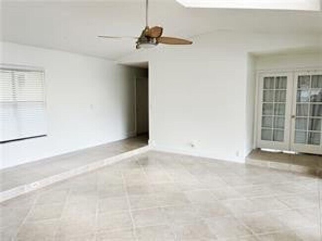 Building Photo - 11282 NW 44th St