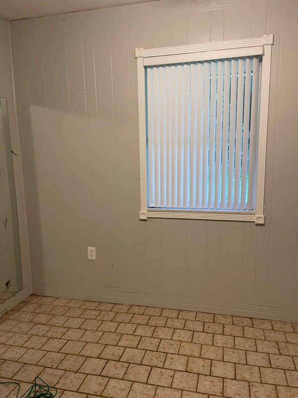 Building Photo - 2315 Coolidge Rd