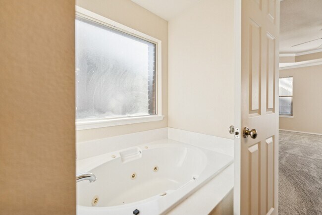 Building Photo - 4124 S 134th E Ave